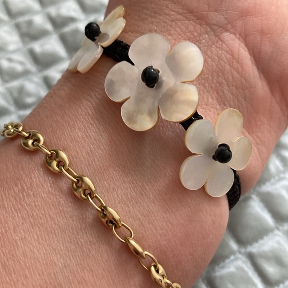 vintage mother of pearl tri floral adjustable bracelet - Picture 3 of 6